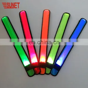 2018 New Products Plastic Glow In The Dark Reflective Slap Bracelet thumbnail-2