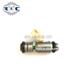 R&C High Quality Inyector 036906031AC Nozzle Auto Valve For VW Golf 1.4 16V 100% Professional Tested Gasoline Fuel Inyector thumbnail-2