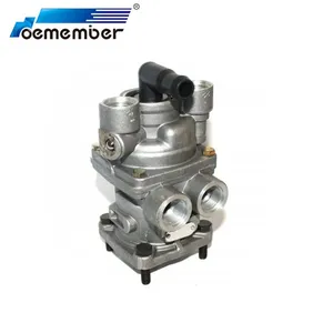 OE Member Foot Brake Valve for Mercedes Truck 4613152580 For Mercedes thumbnail-3
