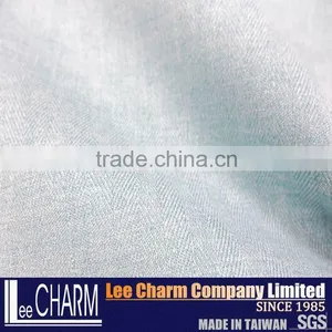 Green Elastic Twill Polyester Spandex Blend Spacer Garment Fabric thumbnail-4