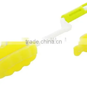 Guangzhou Kitchen Brush Baby Bottle Top Brush 360 Degree Rotation Sponge Brush thumbnail-1