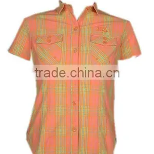 Casual T-shirt With Button thumbnail-1