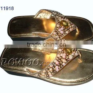 RW11918A Cool Slippers thumbnail-1