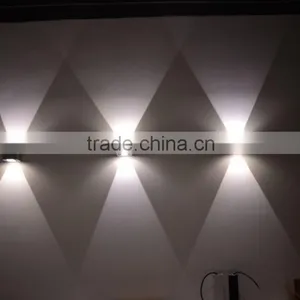 Adjustable 4w Outdoor LED Wall-mounted Night Light thumbnail-2