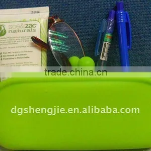2011 Fashion and Portable Silicone Bag Cosmetic Bag thumbnail-1