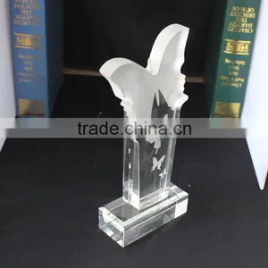 Wholesale Butterfly Shape Crystal Unique New Design Award Desktop Decoration thumbnail-4