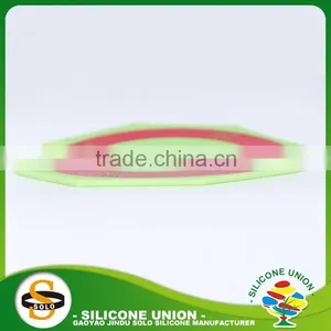 Silicone & Hollow Handle Cooking Tools Lsr Equipment for Hot Sale Hot Silicone Kitchenware thumbnail-2