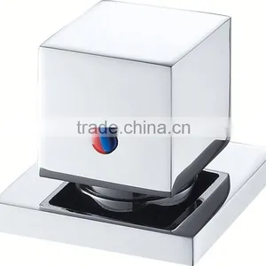 High Quality Simple Bathtub for Soaking Bath thumbnail-5