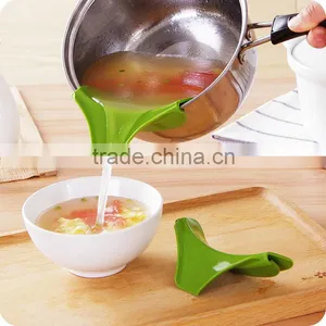 New Design Anti Leakage Kitchen Pot Round Deflector Edge Liquid Silicone Deflector thumbnail-1