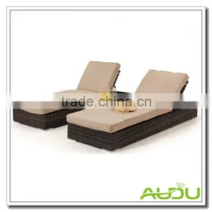 Audu Detroit Patio Outdoor Wicker Lounger thumbnail-1