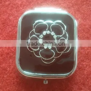 Small Decorative Black Square Compact Mirror With Flower Decor thumbnail-1