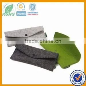 Ipad Sleeve thumbnail-3
