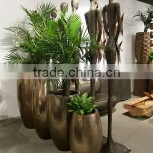 Planters thumbnail-4