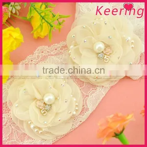 Latest Stylish Pearl Decorative Shoe Clip Flowers thumbnail-5