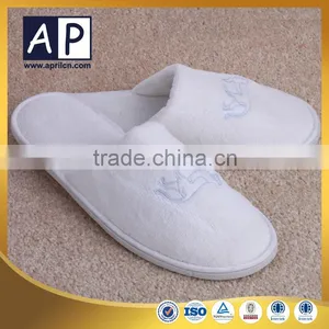 Exhibitor Summer Slipper Manufacturer in Vietnam thumbnail-1