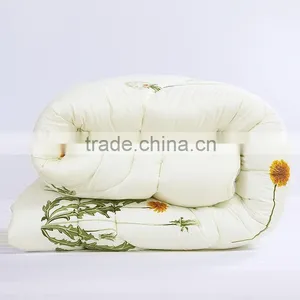 China Wholesale Polyester Cotton Microfibre Super Super King Size Down Comforters Made in China thumbnail-6