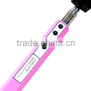 Selfie Stick With Zoom Function, Bluetooth Selfie Stick, Flexible Extendable Monopod thumbnail-3