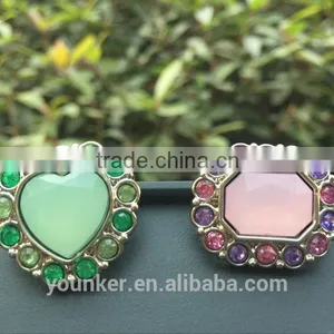 New Effect Rhinestone Acrylic Plastic Colorful Button Sewing With Shank Bulk Cheap High Quality Button Flower Center thumbnail-2