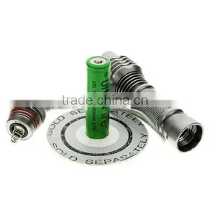 UniqueFire Tactical Flashlight 18650 Flashlight Battery thumbnail-5