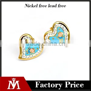Fashion Earring Gold Heart Enamel Drawing Earring thumbnail-1