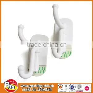 Bathroom Plastic Adhesive Decorative Double Coat Hooks thumbnail-3
