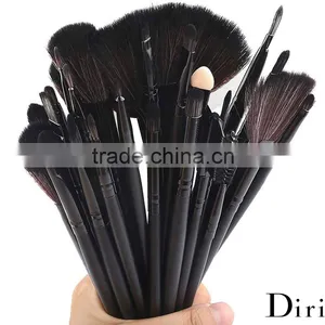 OEM Service 32pcs Makeup Brush Set With PU Pouch thumbnail-2