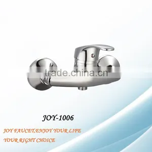 Normal Economic Shower Faucet thumbnail-1