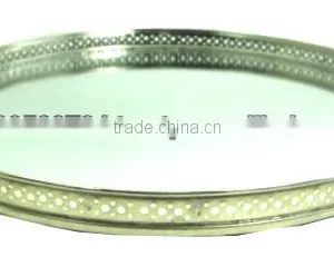 Round Glass Tray thumbnail-1