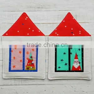 Christmas House Mugrug thumbnail-2