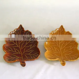 Ceramic Brown Color Leaf Plate Wholesale thumbnail-1