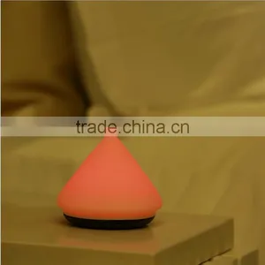UCHOME Hot Selling Cute Night Silicone Light for Kids Color Changing thumbnail-4