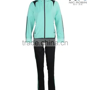 Wholesale OEM Custom Women's Training Wear Set Factory Tracksuit thumbnail-6