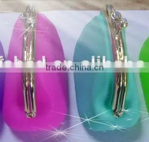 Adorable Fashion Silicone Bags With Chain thumbnail-2