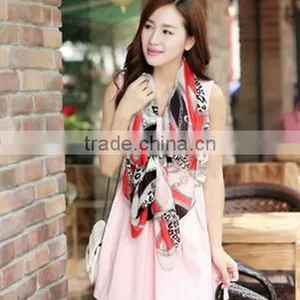 China Factory for Woman Scarf,Fashionable Printed Scarf, Silk Scarf thumbnail-2