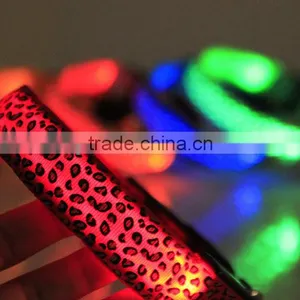 Leopard-print Flat Fibre LED Collar Light Pet Dog Collar Supports Customized Size thumbnail-4