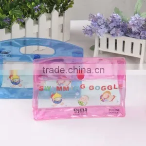 Quality Factory Made Hand Carrier Bags PVC Material Bags With Zipper thumbnail-5
