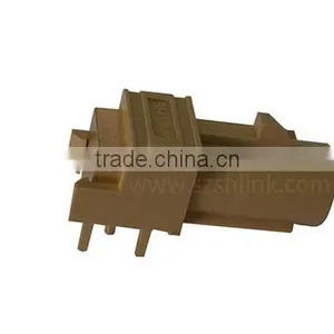 FAKRA-I Code Plug/Male Right Angle 4 Holes for PCB Mount Connectors thumbnail-1
