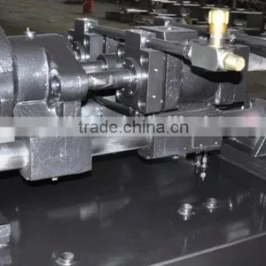Shuangsheng 90T Injection Molding Machine thumbnail-6