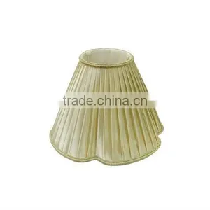 Lot 175 Pleated Fabric Lamp Shade New thumbnail-1