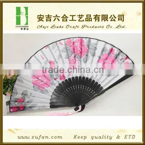 Boutique Cloth Bamboo Folding Fan for Wedding Gift thumbnail-1