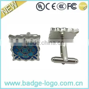 Elegant Square Flower Cuff Link thumbnail-1