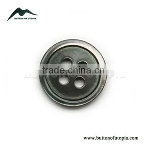 Natural Black M.O.P Shell Buttons thumbnail-1