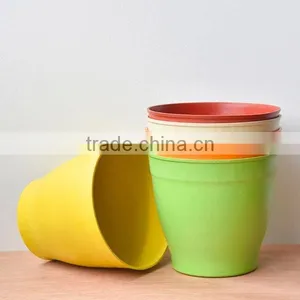 Small Biodegradable Plant Fiber Coloured Plastic Plant Pots thumbnail-1