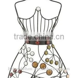 Color Metal Model With Beans thumbnail-1