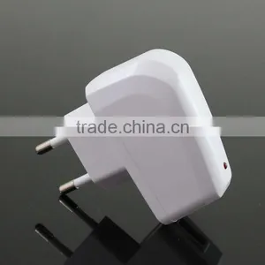 EU Plug USB Straight Charger thumbnail-3