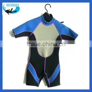 New Stylish Short Sleeve Neoprene Surfing Wetsuit thumbnail-6