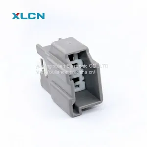 7282-5531-40 7283-5531-40 Female Male Connector Distributor 4 Pin Car Rear Camera System thumbnail-3