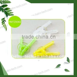 Plastic Clothes Clips thumbnail-1