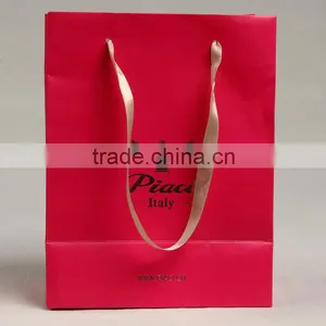250gsm Coated Paper Hand Bag Rose Red Paper Bags for Ornament thumbnail-2
