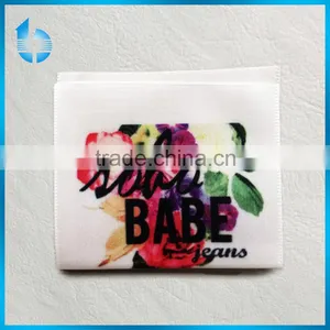 Custom High End Printed Main Trademark Label Tag for Silk Quilt thumbnail-1